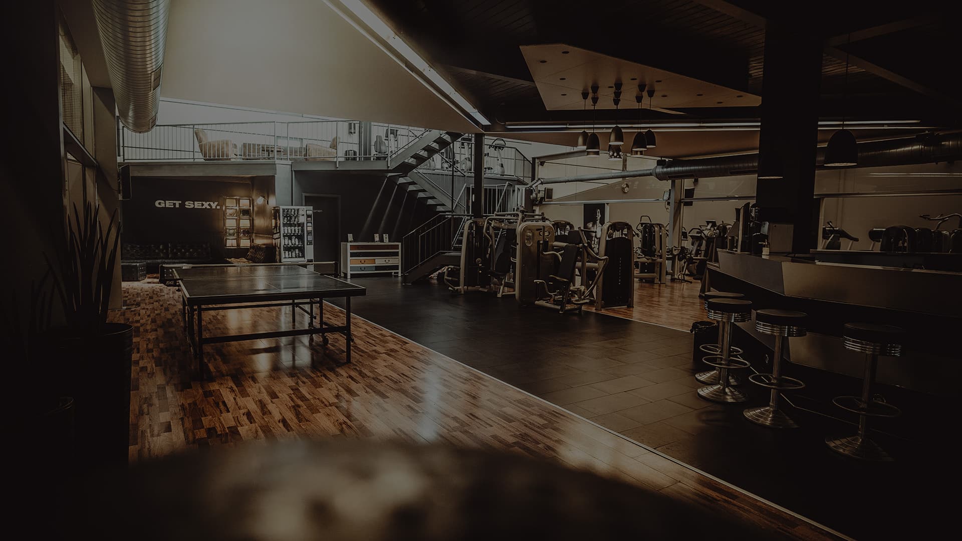 Studios JONNY M. Fitness Clubs